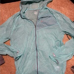 Nike packable wind jacket